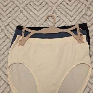 Women's Classic Panty Set - Cream, Blue, and Black